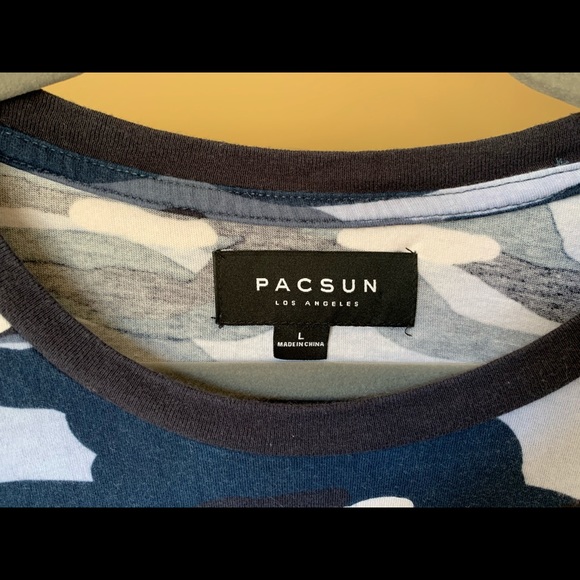 PacSun Blue Camo Short Sleeve - Picture 5 of 5
